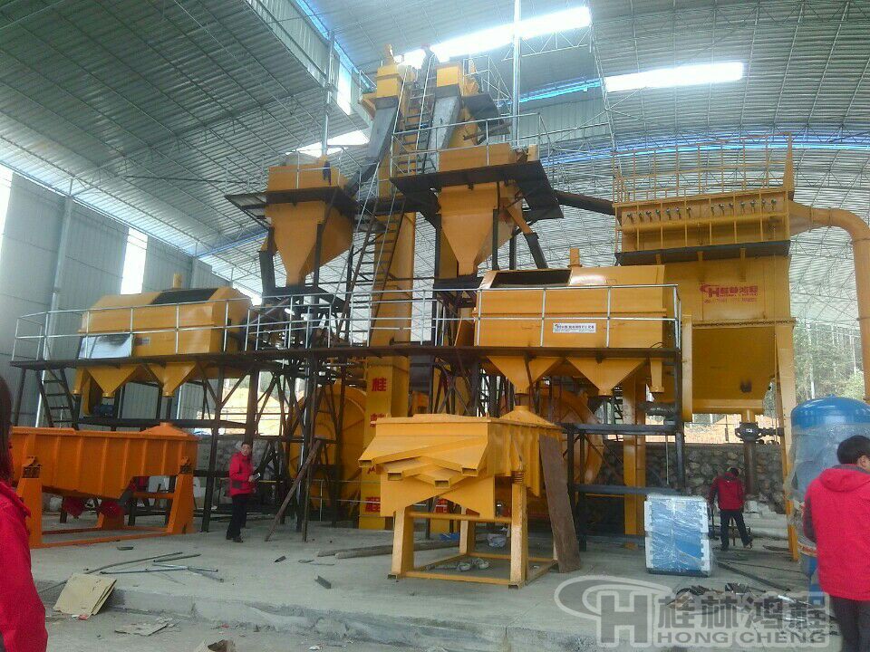 石英砂磨機(jī)，石英砂自磨機(jī)，磨粉機(jī)，制砂機(jī)